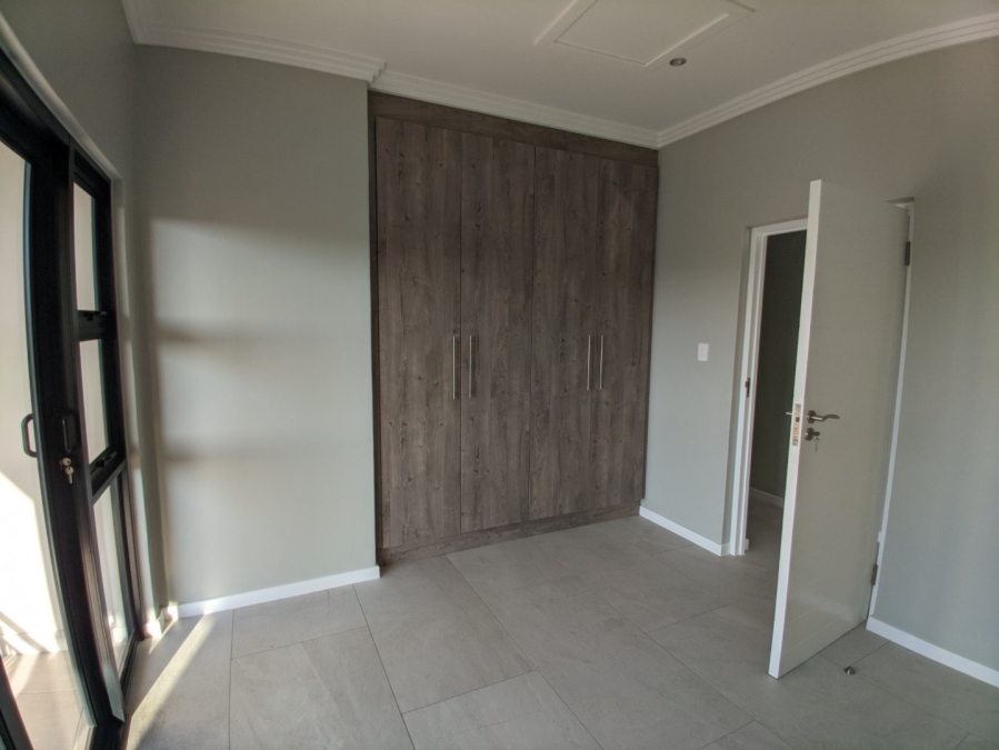 4 Bedroom Property for Sale in Kidds Beach Eastern Cape